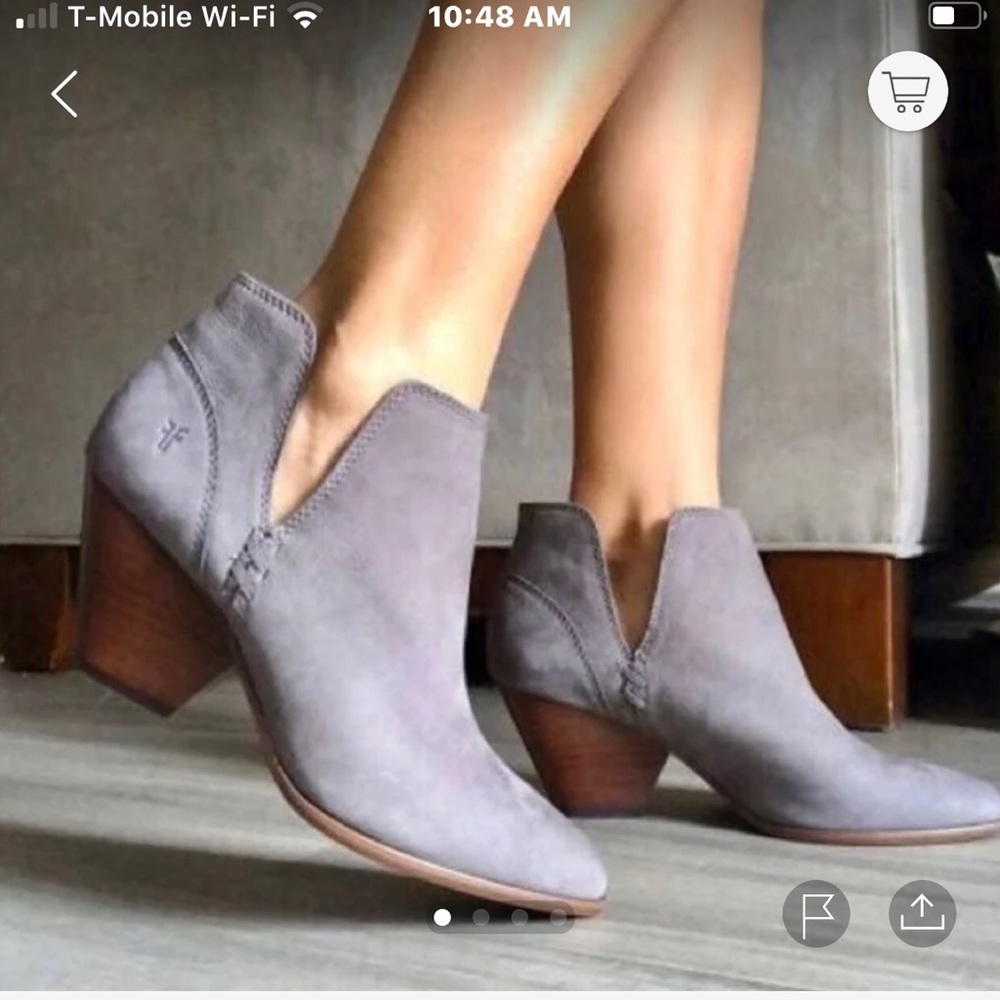 SH250 NWOT Frye Reina cutout bootie
